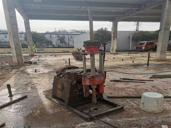 白玉袖阀管小导管注浆加固施工工艺